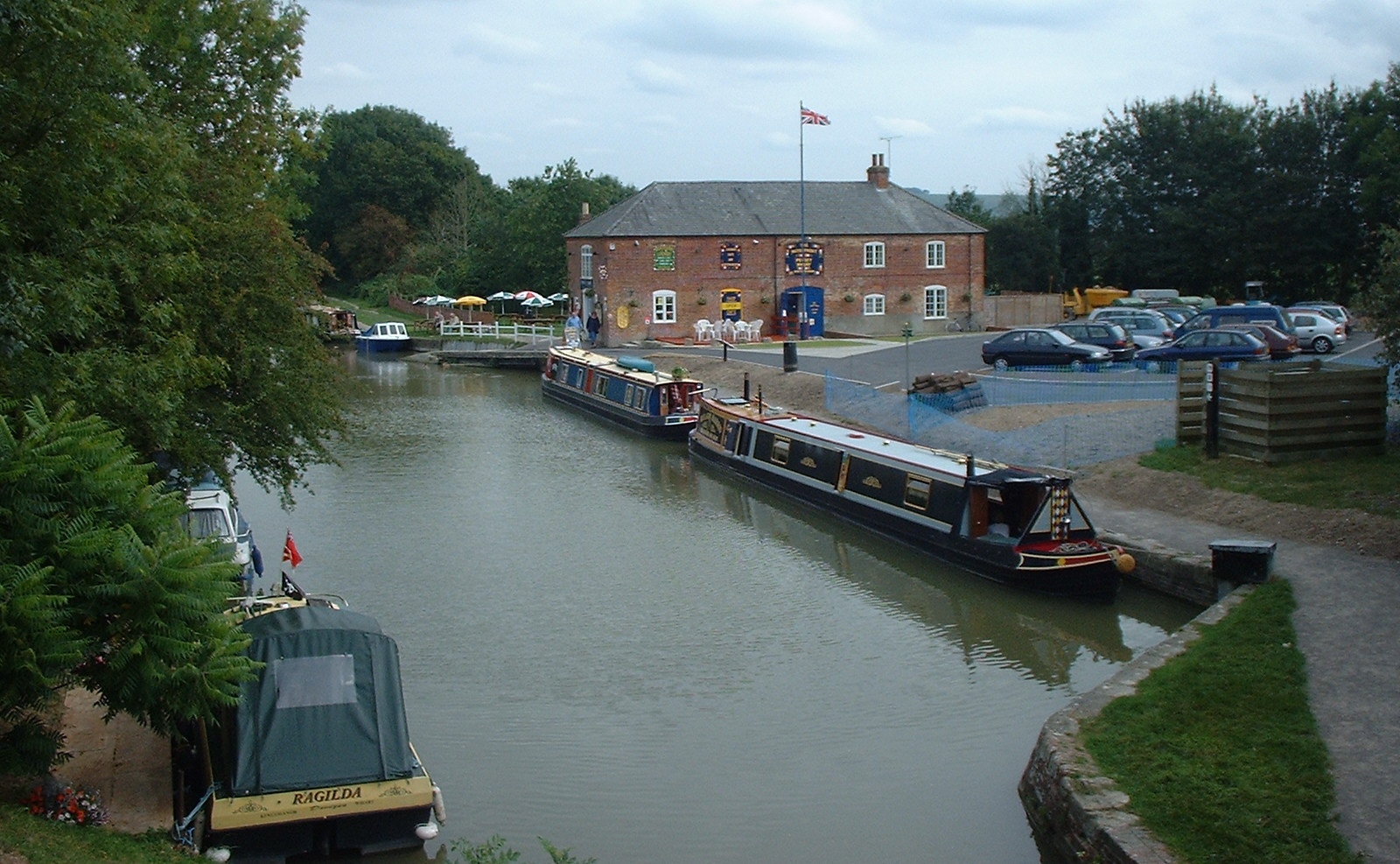 Pewsey Wharf Pewsey Wharf - with the Waterfront for great food.