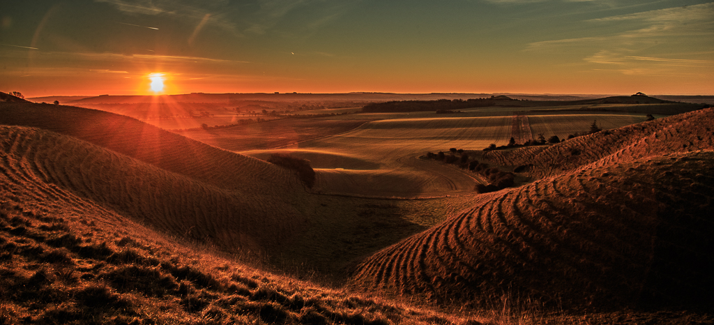 Sunrise from Knap Hill-1527