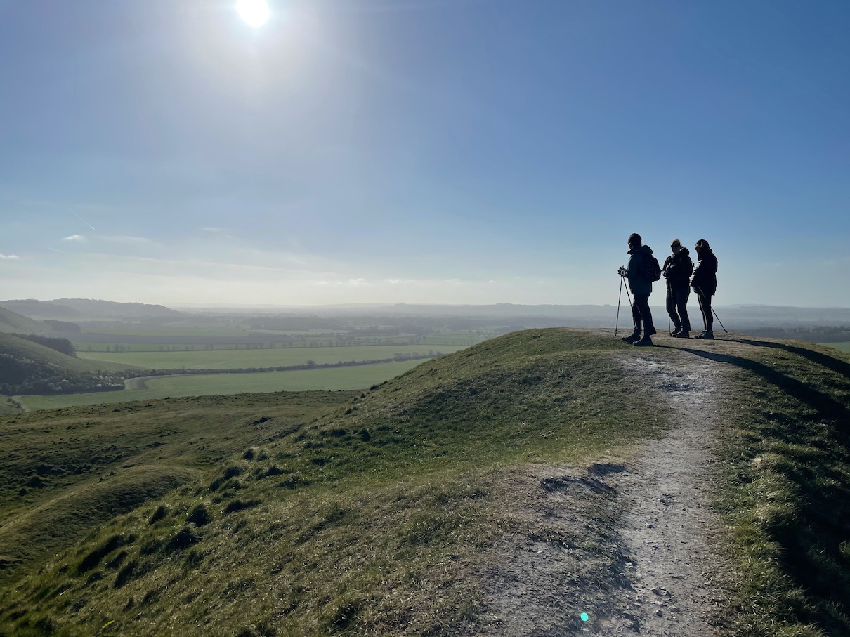 2021-04 Walkers at Milk Hill c