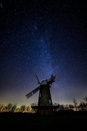 2018-01-David-White-Wilton-Windmill-Stars-333×500