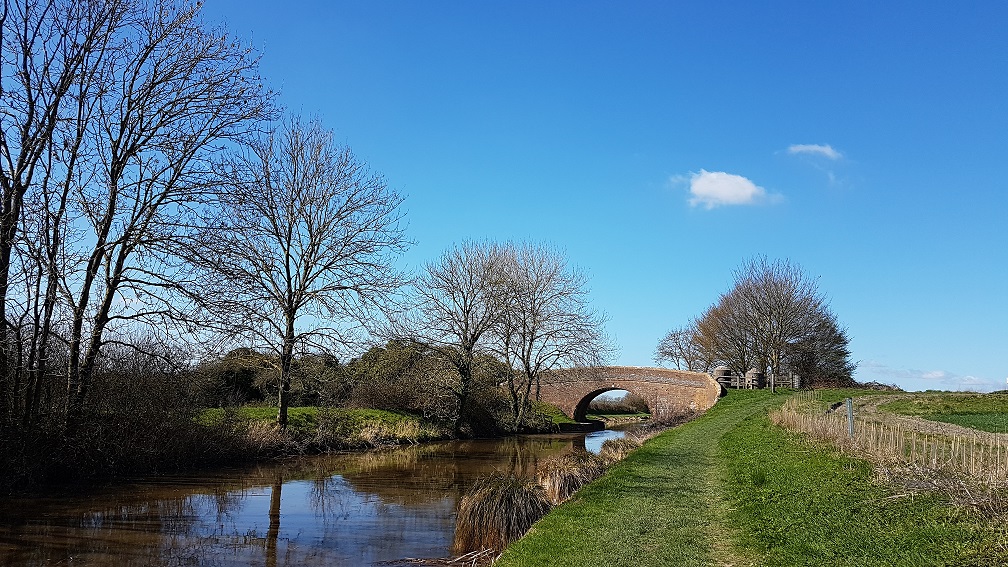Woodborough-Kennet-Avon-Canal-c