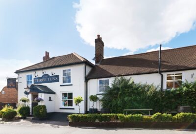 l420_8996_Three-Tuns-Freehouse-c